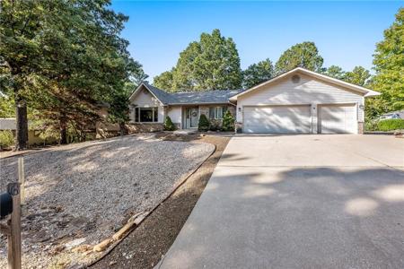 6 Banbury Lane