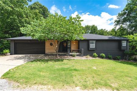 5 Dunvegan Lane