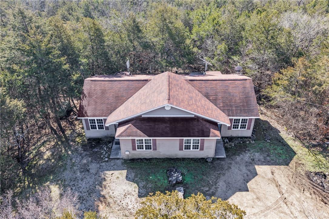 Image 1: Duplex can be easily converted to a 4 bed/4 bath s