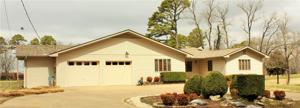 31 Indian Wells Drive