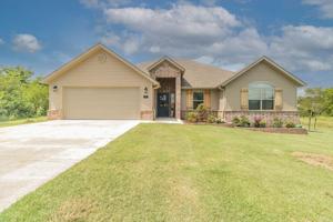 6 Briscoe Lane