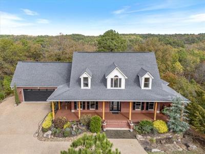 38 Huckleberry Lane