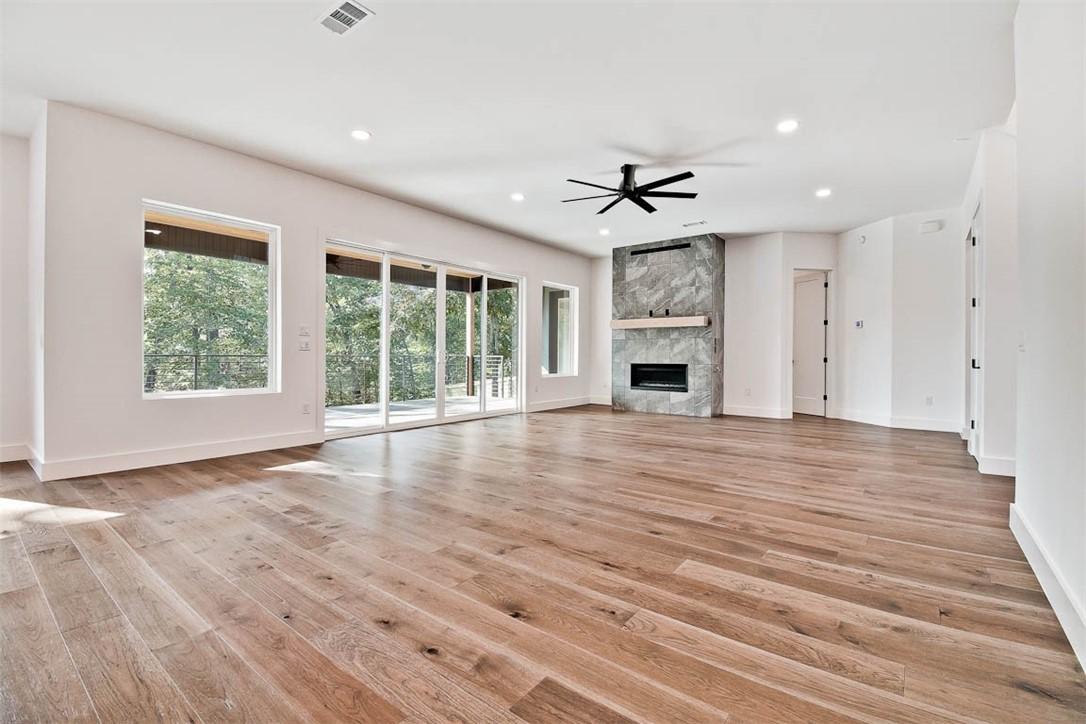 Image 4: Sample photos (same floor plan / finishes may vary