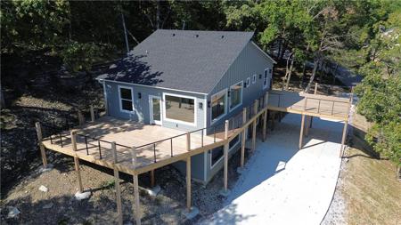 21418 Pine Drive