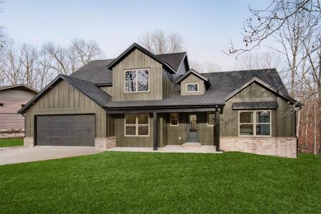 94 Ayr Drive