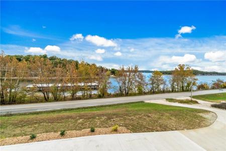 16107 E Highway 12