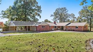 9801 Holt Drive