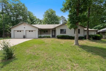 12 Hillcrest Drive