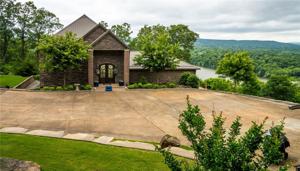 16713 Summer Rain Road