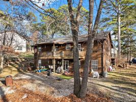 8513 Pine Ridge Drive