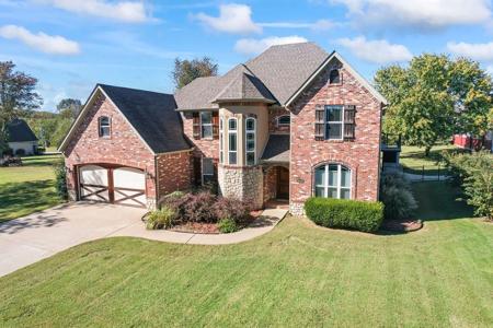 10697 Lakeside Road