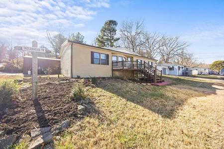 15475 Indian Head Trail