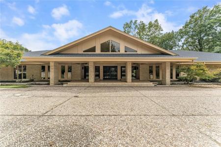 405 Lake Road
