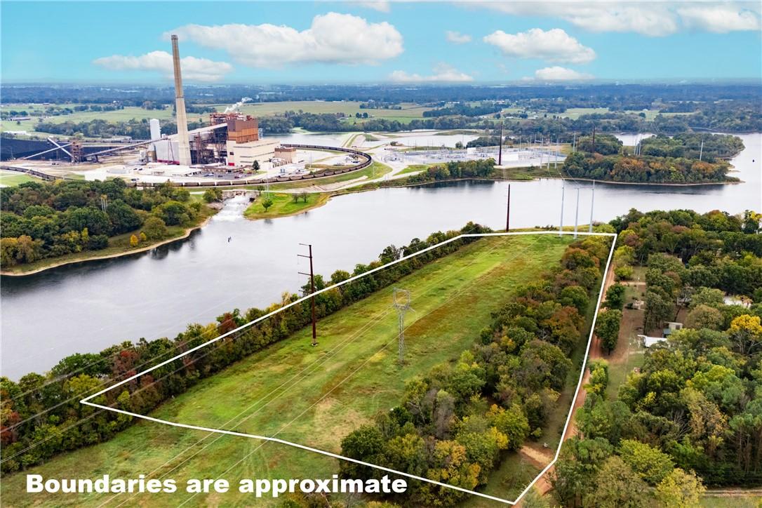 Image 2: View of property location with property boundaries