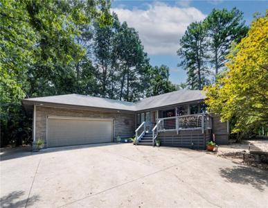3 Beaconsfield Lane