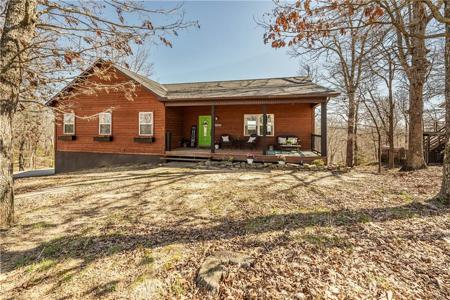 187 Lakeview Drive