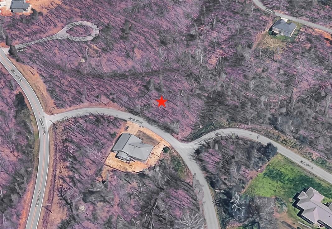 Image 3: Aerial map of property and surrounding area