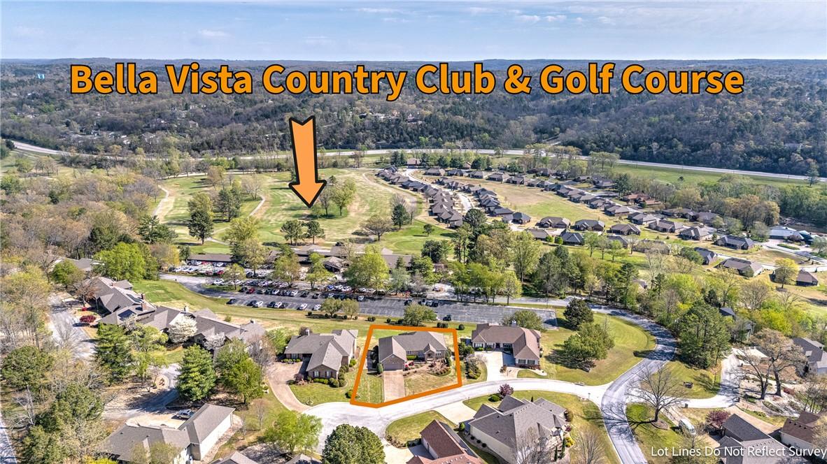Image 3: Prime location near Bella Vista Country Club and G
