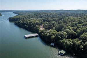 10901 Lakeside Drive