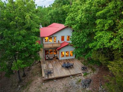 9151 Bay Ridge Lane
