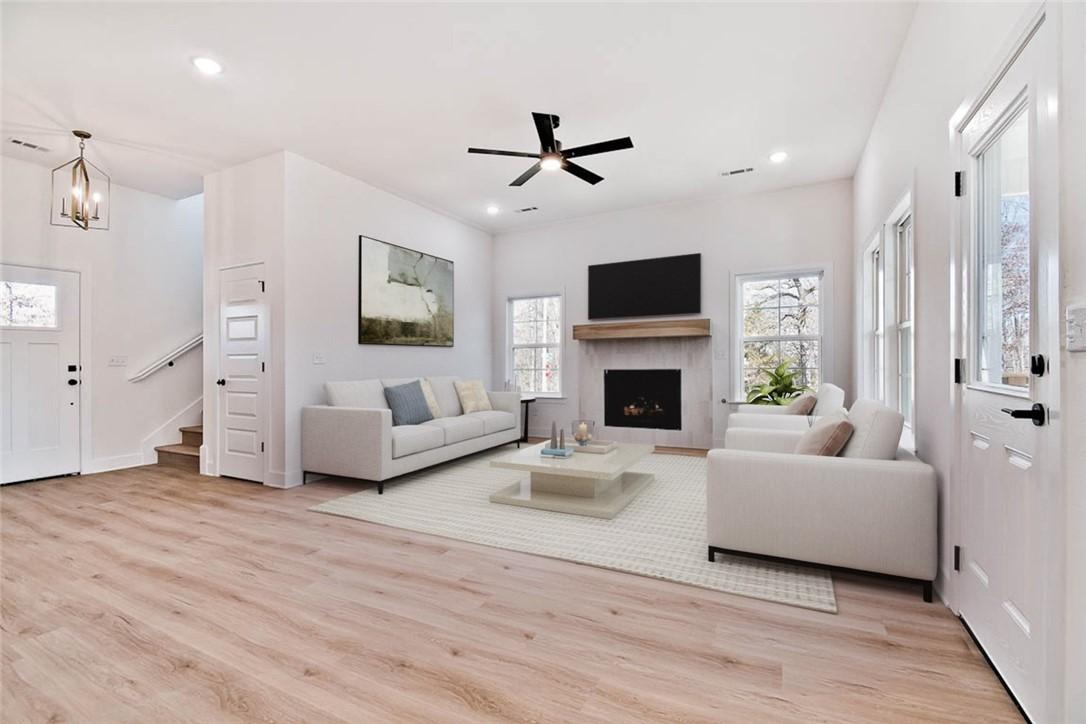 Image 2: Sample Photo: Same plan (final finishes may vary)