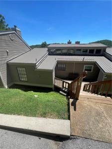 61 Oak Point Drive