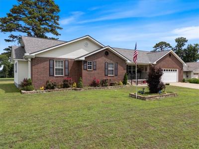 29 Indian Wells Drive