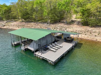 1203 Edgewater Drive