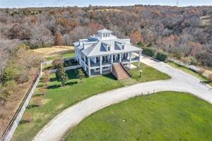 14092 Lake Point Drive