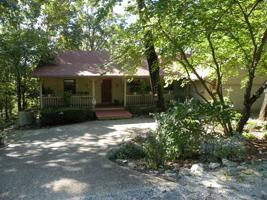 40 Indian Wells Drive