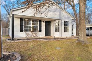 13803 Saratoga Drive