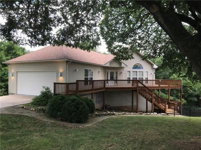15 Lakeside Drive