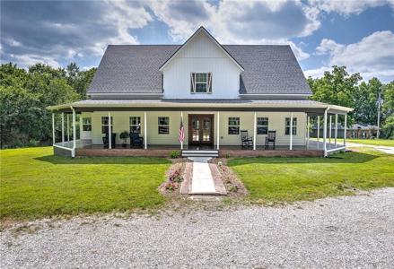 19531 West Side Drive