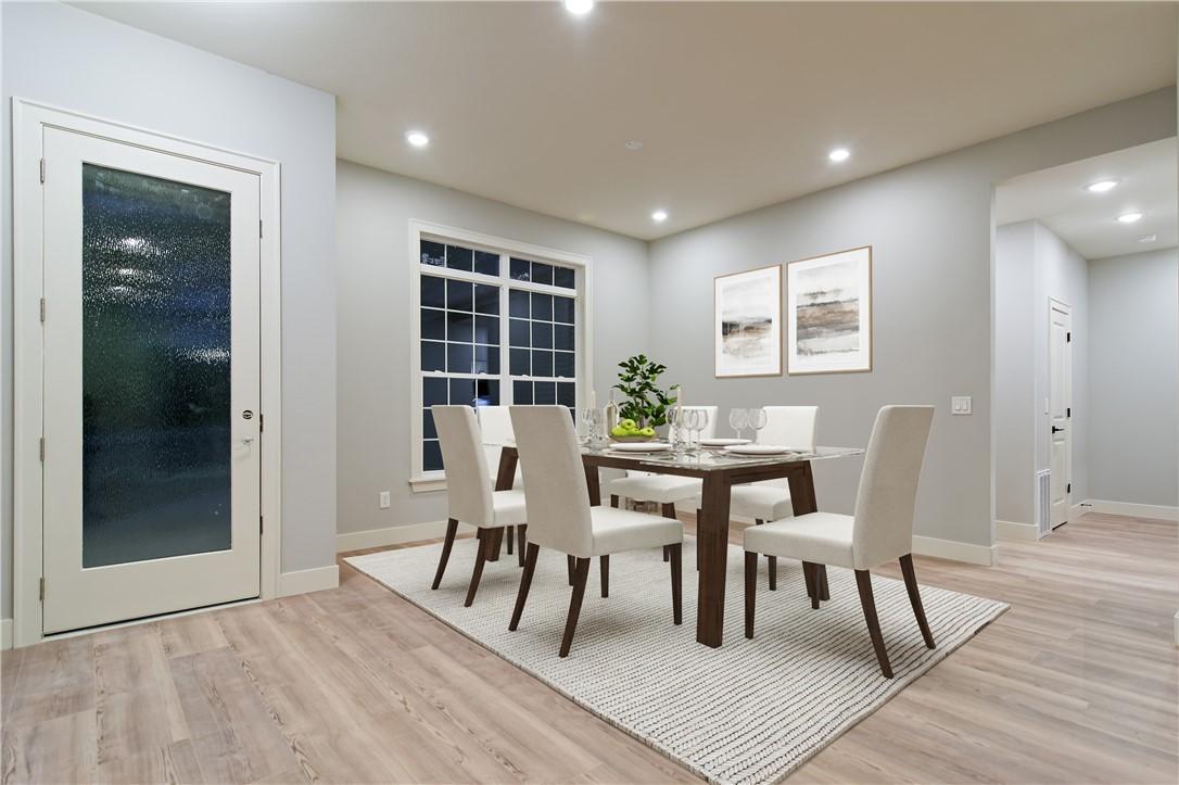 Image 3: Spacious, Great for Entertaining Formal Dining Are
