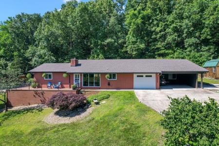 19045 Pinecrest Lane