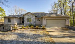 62 Buckingham Drive