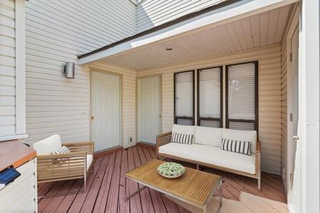 53 Woodsdale Drive