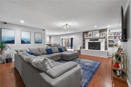 3 Cunningham Lane