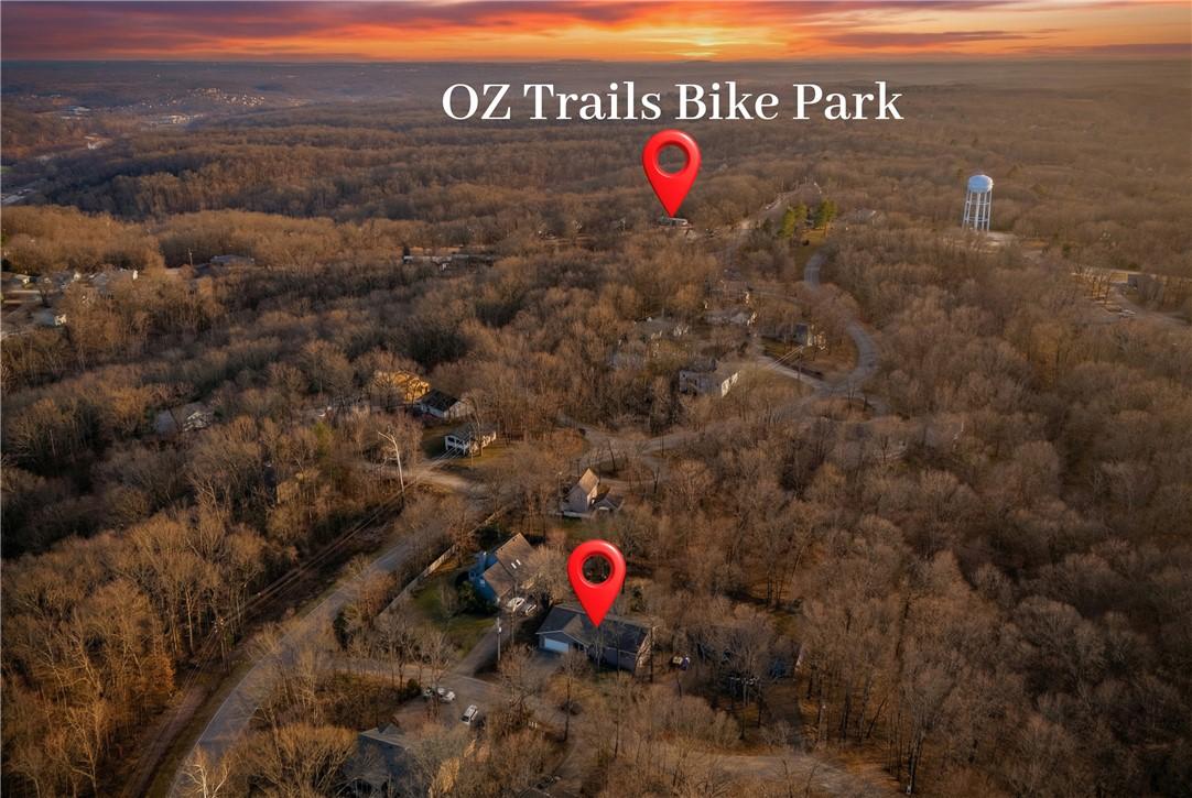 Image 2: Home is less than 1 mile from OZ Trail Bike Park.