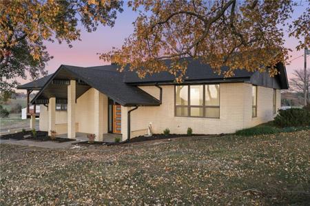 20570 Highway 62