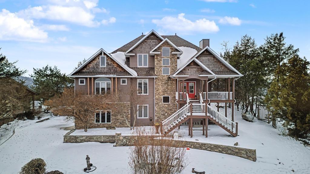 Image 1: Welcome Home!