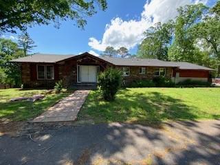 6 Briarwood Lane
