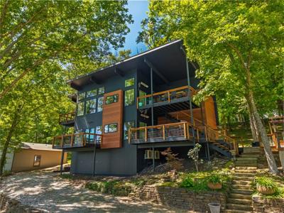 13501 Arrow Lane