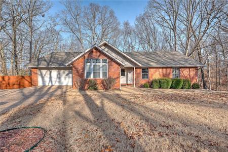 13778 Apple Lane