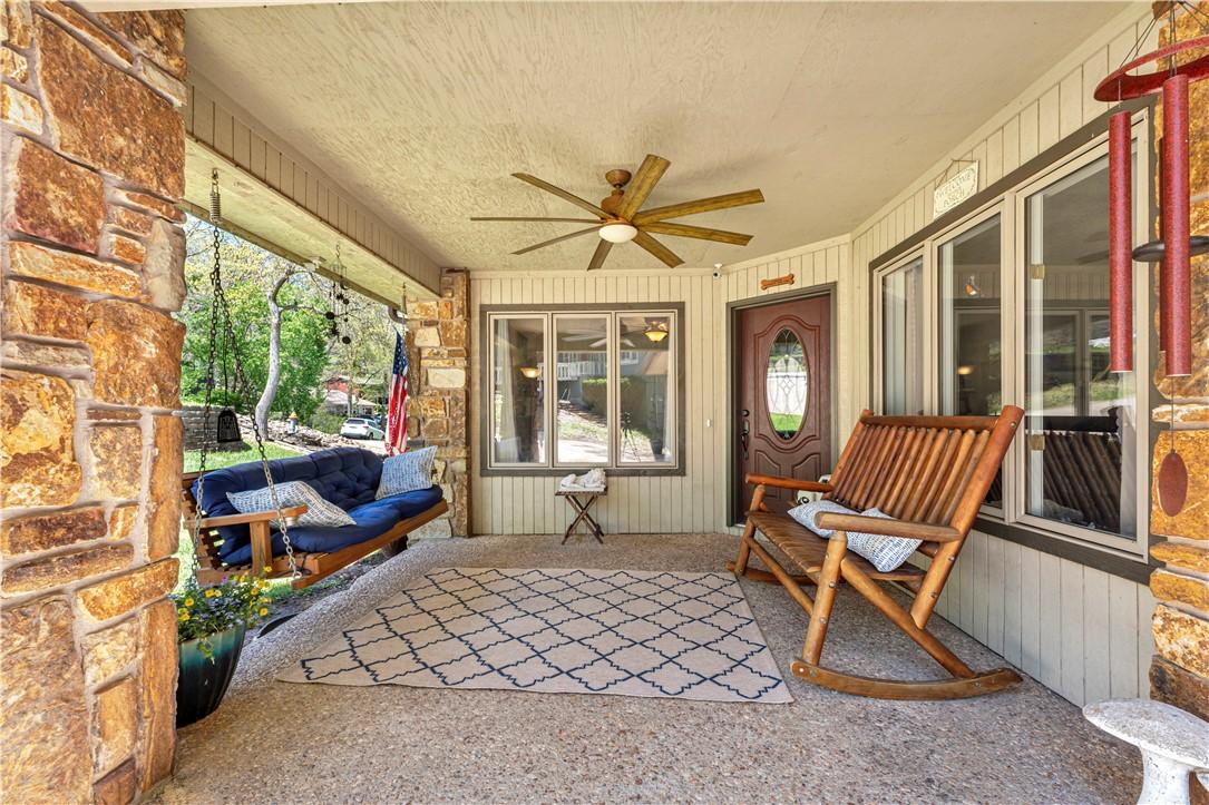 Image 2: Entry Patio