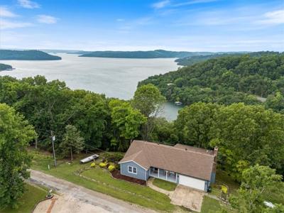 326 Hillcrest Road