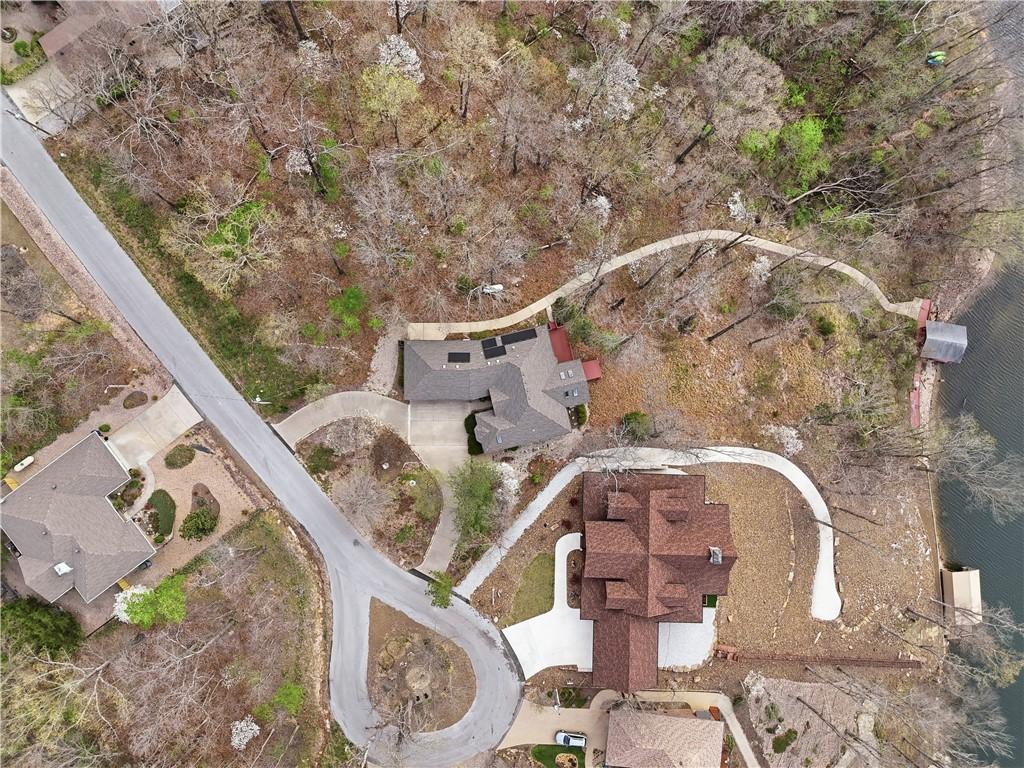 Image 4: Drone / aerial view