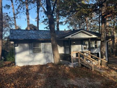 16004 Hickory Drive