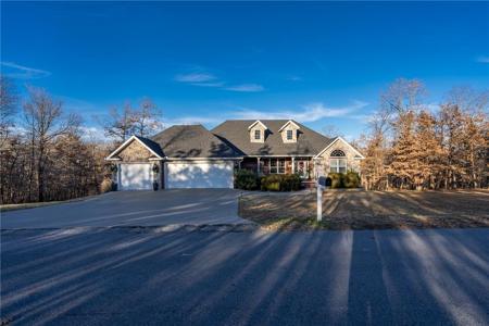 17 Rath Drive