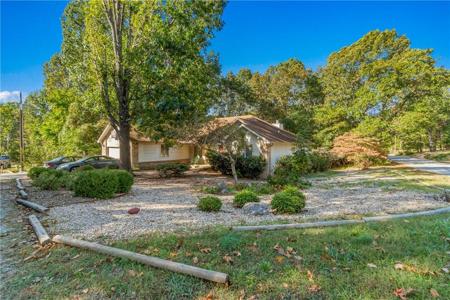 2 Quantock Hills Lane